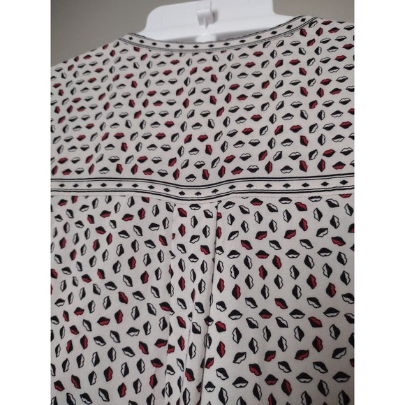 Libs print Top BLouse Max Studio Women's Short Sleeve Cream Black V-Neck Size L - Picture 7 of 9
